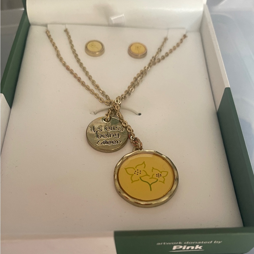 Singer, Pink, Gold-Tone Yellow Floral Pendant Necklace and Stud Earrings Set